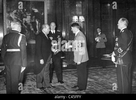 Adolf Hitler and the Bulgarian Prime Minister Kjosseiwanoff Stock Photo
