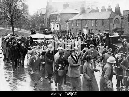 Triumphal procession for Winston Churchill after his election victory, 1924 Stock Photo