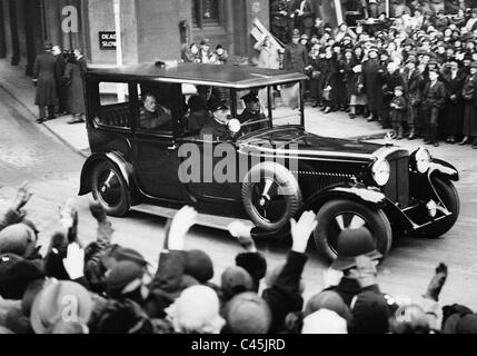 King George V. and Queen Mary in the automobile, 1934 Stock Photo