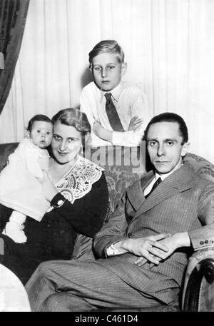 Dr. Josef Goebbels with family, 1932 Stock Photo