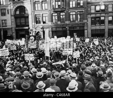 Unemployment demonstration during the Great Depression, 1932 Stock ...