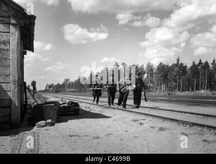 Second World War: German railwaymen fighting partisans in occupied Soviet Union Stock Photo