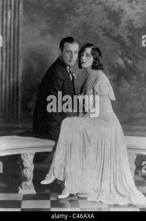 Pola Negri and her husband Serge Mdivani, 1928 Stock Photo