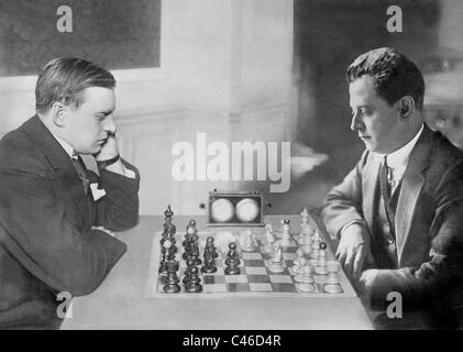 Capablanca alekhine Black and White Stock Photos & Images - Alamy