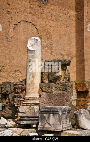 Masonry artifacts on display in the Roman Forum, Italy Stock Photo