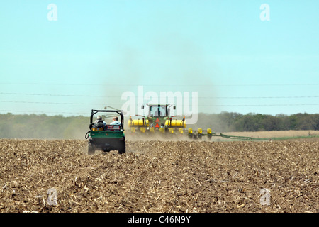 Planting soybeans in American Midwest Stock Photo