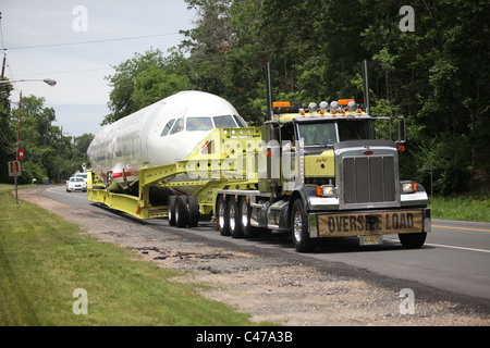 Remains U S Airways Airbus Flight 1549  landed  Hudson River January 2009 being transported to Carolina Aviation Museum N.C Stock Photo