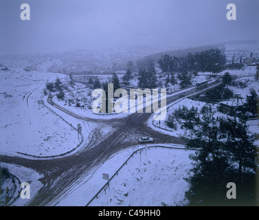 Aerial photograph of the roads to Jerusalem during snow storm Stock Photo