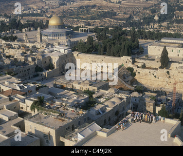 Aerial photograph of the western wall and the Temple mount in the old ...