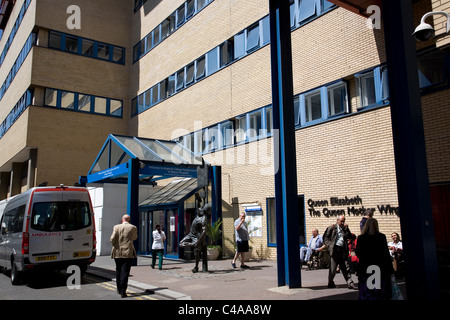 St Mary's Hospital - Queen Mother Wing Stock Photo - Alamy