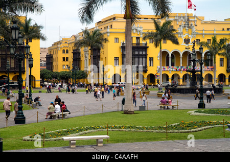 Municipal Palace at the Plaza Mayor or Plaza de Armas of Lima, Peru. Stock Photo