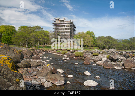 Moy Castle under restoration at Lochbuie, Isle of Mull. SCO 7145 Stock Photo