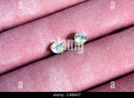 Fake diamond hi-res stock photography and images - Alamy