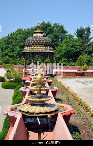Detail of yard with  pavilion and stone flowers, Palace of Gold, West Virginia,USA Stock Photo