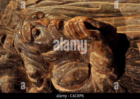 Spain, La Rioja: Detail of the romanesque tomb of San Millan in the monastery of Suso Stock Photo