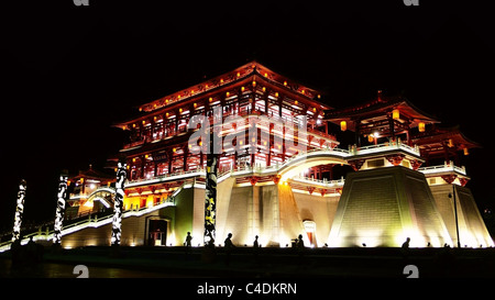 Night scenes of Tang Paradise in Xian, China Stock Photo - Alamy