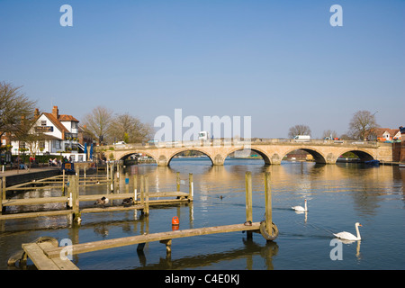 Henley Bridge from Thames Side, Henley-on Thames, Oxfordshire, England, UK Stock Photo