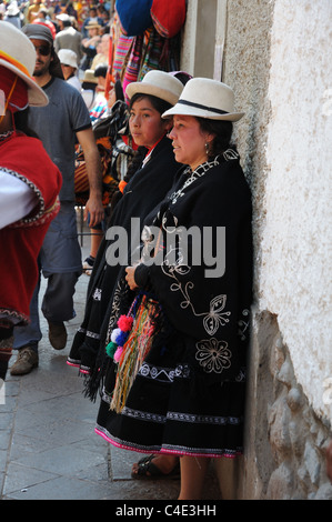 Two peruvian ladies in traditional dress Stock Photo