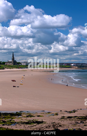 Longsands Beach at Tynemouth on a summer's day, Tynemouth, Tyne and Wear Stock Photo