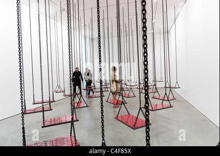 White Cube contemporary art Gallery owned by Jay Jopling, Bermondsey ...