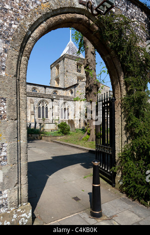Arch gate entrance to Parish and Priory Church of Saint Nicholas, Arundel Stock Photo