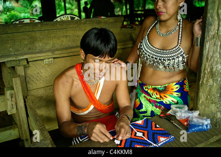 Embera communities are scattered in this border wilderness, largely protected in national parks, including 318,000 acre Chagres Stock Photo