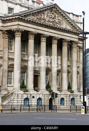 18th Century Palladian style Mansion House Lord Mayors residence by George Dance the elder City of London England Europe Stock Photo