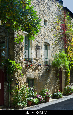 Traditional French house in quaint town of Castelmoron d'Albret in Bordeaux region, Gironde, France Stock Photo
