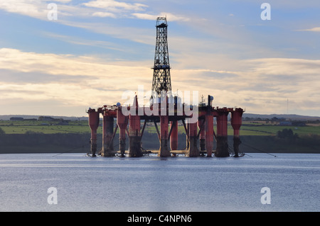Oil / Gas drilling platform on the Cromarty Firth, Scotland, UK Stock Photo