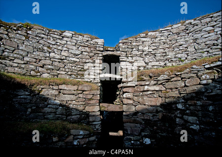 The interior and windos of Clickimin Broch and Settlement, Lerwick, Shetland, Scotland.  SCO 7270 Stock Photo