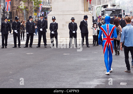 Royal Wedding 2011: Man in union jack body suit walks past the cenotaph Stock Photo
