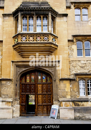 Oriel College, Oxford - entrance; eingang Stock Photo