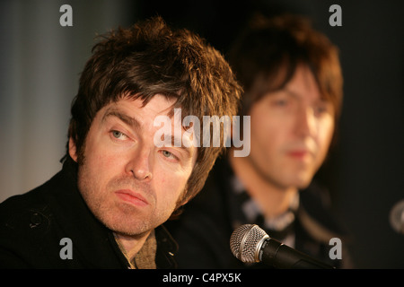 Noel Gallagher speaks during a press conference at Slane Castle, Slane Castle, Co Meath, Rep of Ireland, after it was announced Stock Photo