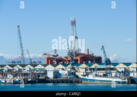 Oil rig for inspection repair services in Cape Town South Africa Stock Photo