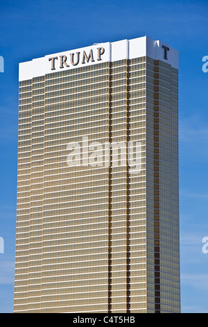Image showcasing McKenzie is a luxury apartment high-rise community in Seattle WA