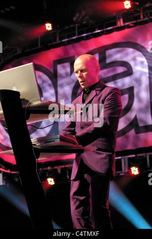 Vince Clarke of Erasure performing in concert Stock Photo