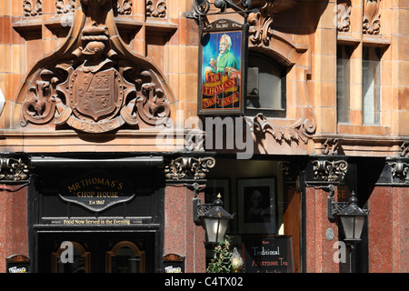 Mr Thomas's Chop House pub in Manchester, England Stock Photo
