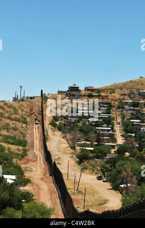 Replacement of the border wall at Nogales, Arizona, USA, and Nogales ...