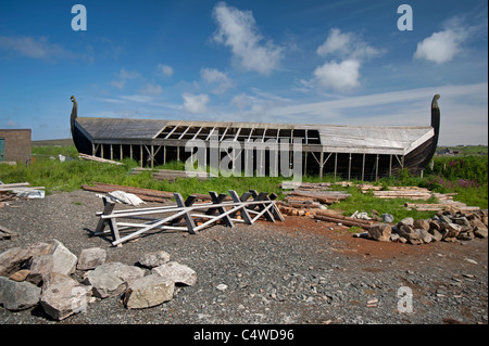 A replica Viking longship Skidbladner under construction at Haroldswick by Shetland The Viking Unst Project. SCO 7293. Stock Photo