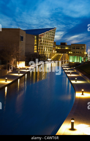 USA,Indiana,Indianapolis,Skyline with Indiana State Museum Stock Photo