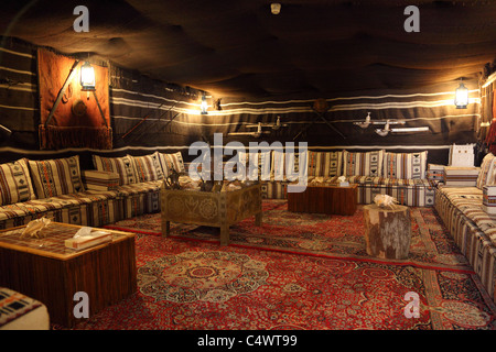 Traditional Bedouin tent in Al Ain, Emirate of Abu Dhabi Stock Photo