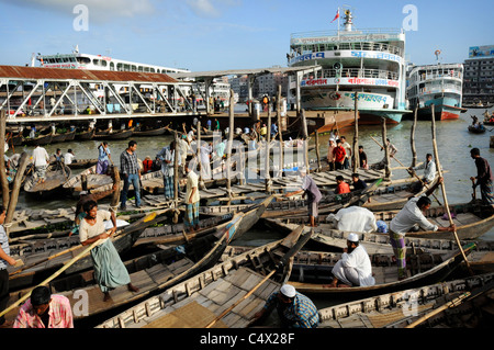 A scene in the Sadarghat port area of Dhaka, Bangladesh Stock Photo