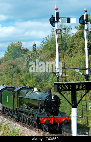 Steam engine 7903, Foremarke Hall on the GWR line near Toddington Gloucestershire, England UK Stock Photo