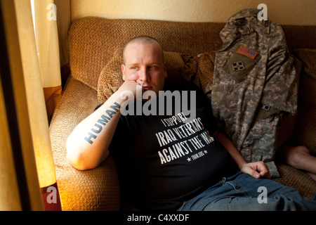 Iraq War veteran Michael Kern, head of Iraqi Veterans Against the War in the Under the Hood 'peace house' in Killeen, Texas Stock Photo