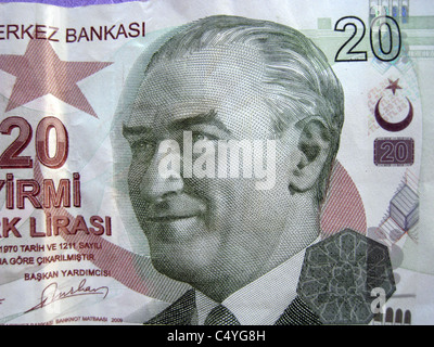 MUSTAFA KEMAL ATATURK (1881-1938) Founder of the Turkish Republic on a 20 Lire banknote Stock Photo