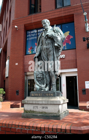 A statue of Robert Owen outside the Co-operative Bank, Balloon Street, Manchester. Stock Photo