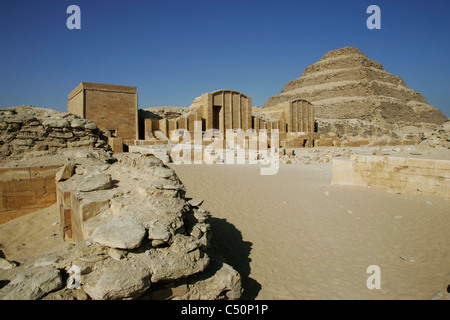 The step pyramid and mortuary temple complex of Zoser (Djoser) at Saqqara, Egypt Stock Photo