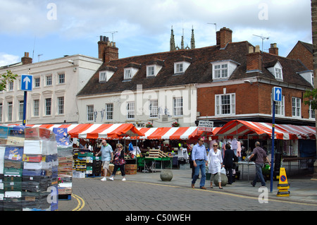 People shopping at a greengrocer stall, Warwick market; the Market ...