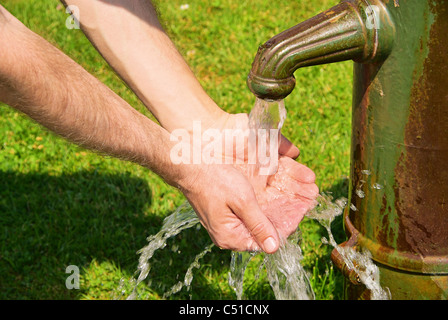 Hände waschen - washing hands 09