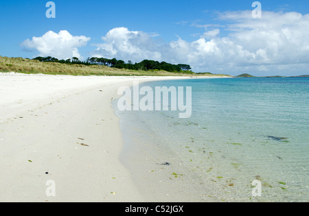 Pentle Bay beach, Tresco Isles of Scilly UK.  With white sand and clear sea water on a sunny day. Stock Photo